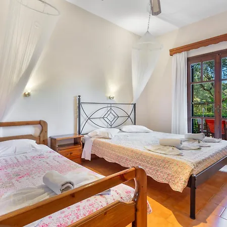 Castellos Bellos 2 *